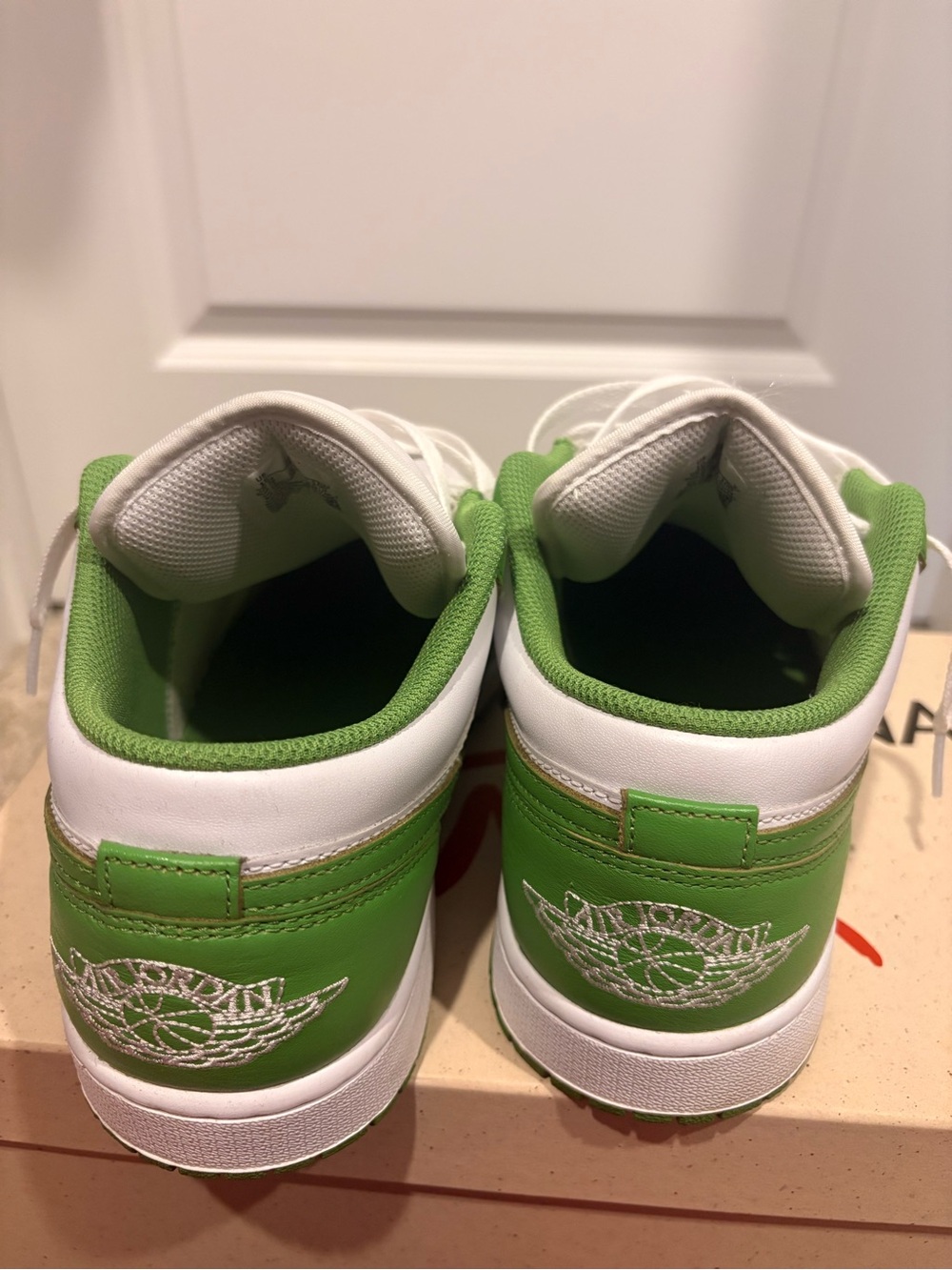 Jordan Men's Low-Top Sneakers in White and Green - Picture 6 of 8